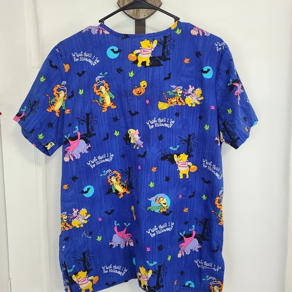 (796) Wonderful World of Disney Woman's Winnie the Pooh Halloween Scrubs - Picture 10 of 15